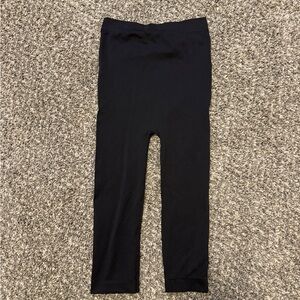BeMaternity Classic Black Capri Leggings